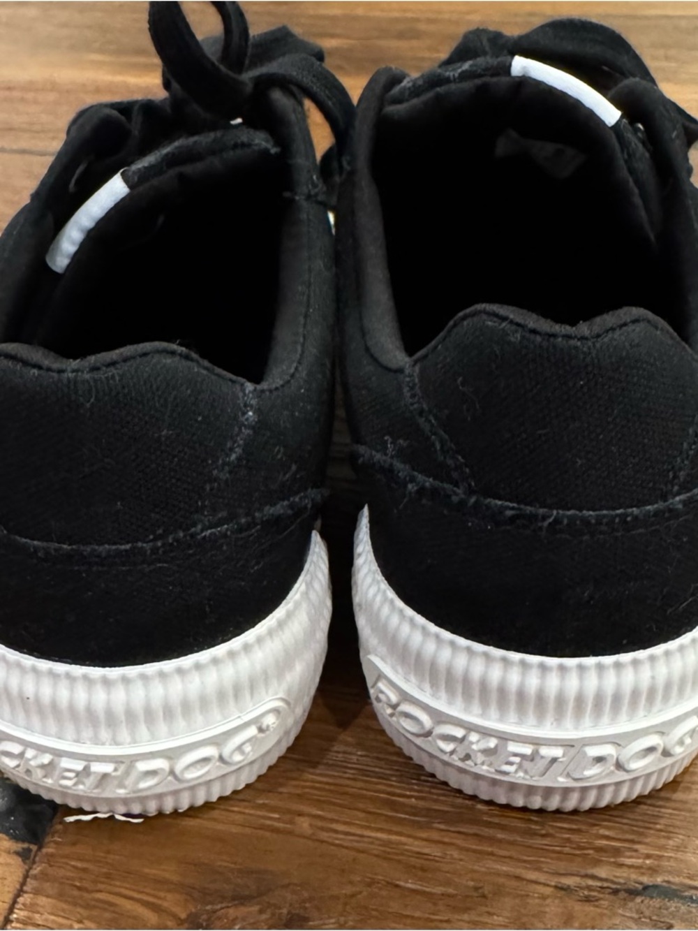 Rocket Dog Black and White Low-Top Canvas Sneakers - Picture 5 of 10